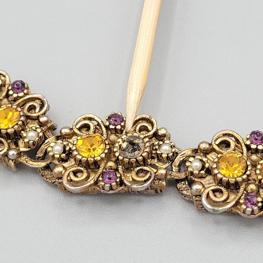 Womens Gold Tone Metal Fashion Bracelet Multicolor Rhinestones Faux Pearl 6 1/4 - Picture 6 of 8